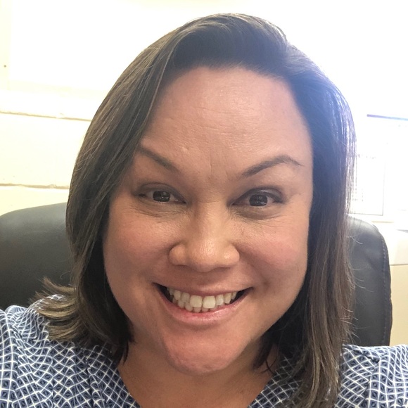 Meet your Posher, Anela - Picture 1 of 2